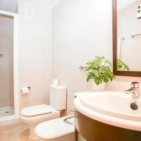 Appartamento Laura Modern, Sunny In Quiet Area Lloret de Mar